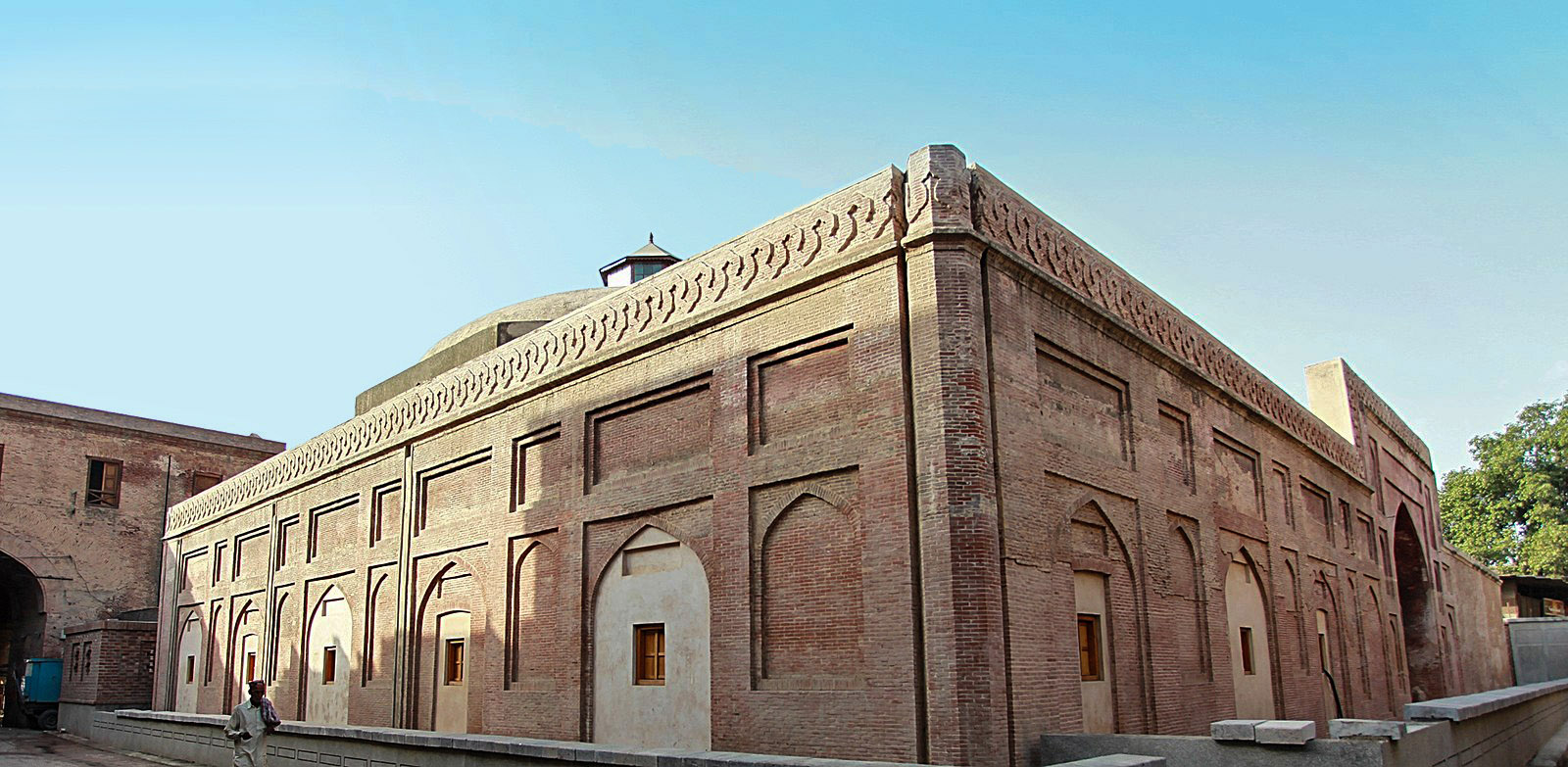 Shahi Hammam - Lahore Biennale Foundation